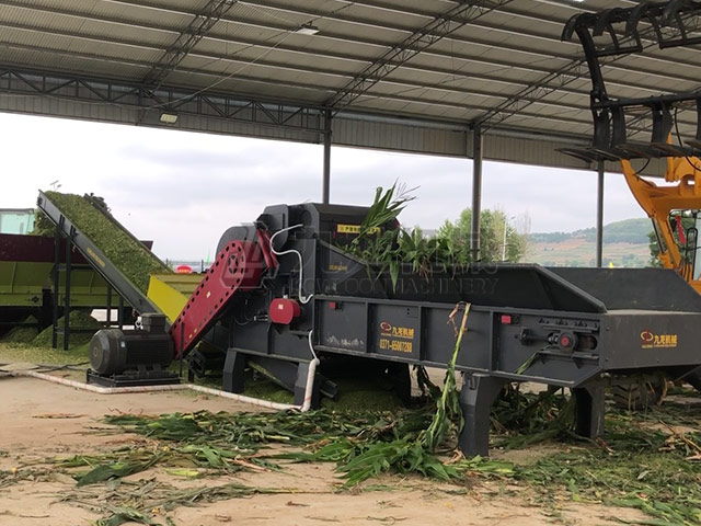 秸稈青貯粉碎機(jī)搭建了種植業(yè)與養(yǎng)殖業(yè)的循環(huán)產(chǎn)業(yè)鏈